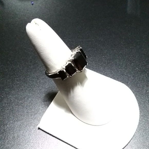 Spinel Ring - Picture 2 of 5